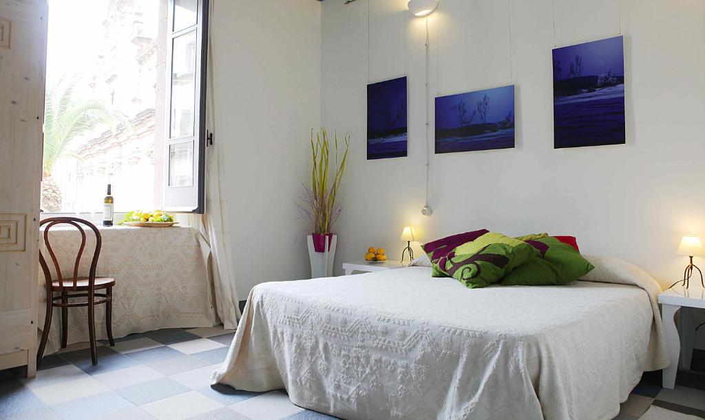 Hotel Aghinas à Bosa Extérieur photo